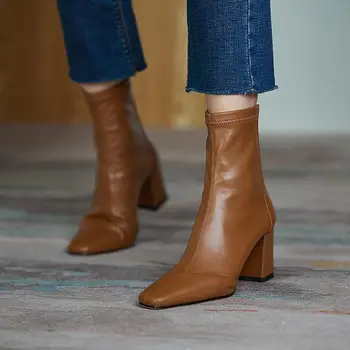 Do Vintage das Mulheres Botas de Dedo do pé Quadrado Alta de Salto Grosso Zíper Senhoras Ankle Boots de Moda Cor Sólida Curto Ins de Costura Sapatos Femininos