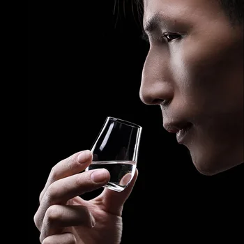 6 Pcs 50ml ISO Medição Profissional de Tiro de Vidro Para Licor Espíritos de Degustação de Vinho, Brandy Snifer Whisky Copita Nariz Copa do Tumbler