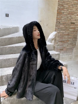 Veludo todo casaco de vison feminino preto importado em vison com estampa de pele de grama jaqueta com capuz curto seção 2020 nova moda jovem