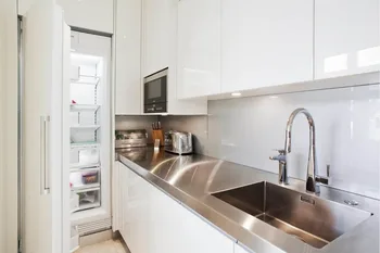 2017 moderna, de alto brilho e laca branca de armários de cozinha, com ilha de gabinete personalizado cozinha móveis L1606037