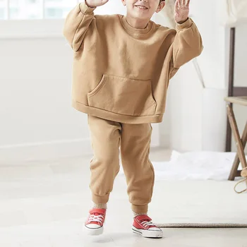 2021 Crianças Outono e Inverno coreano Moda Bolso da Camisola de Algodão Casual Terno Menino e Gril Conjunto de Roupas