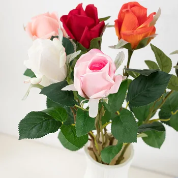 4Pc Único Ramo Amante Rose Úmido Rosa Toque Real Flores Artificiais para Decoração de Casa de Dia dos Namorados Presente de Casamento, Buquê de Noiva