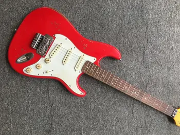 Alta Qualidade Relíquia ST Guitarra Elétrica de Corpo de Alder Rosewood Fingerboard Multi-Color Acabamento em Laca Nitro ponte tremolo