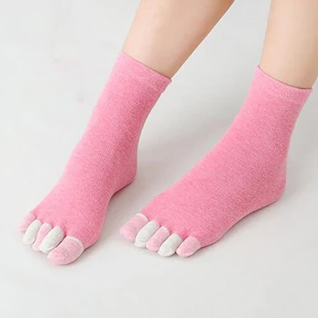 1 Par de Mulheres de Algodão Cinco Peúgas do dedo do pé Candy Color Meados de tubo de Yoga Meias coreano Inverno Quente Divisão do Dedo do pé Respirável Meias de Desporto