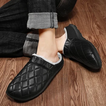 Oxford antiderrapante Impermeável Homens Chinelos de Inverno, Manter-se Aquecido Interior de Casa ao ar livre do Homem de Pele de Algodão do Plush Sapatos PU Televisão Casual Zapatos
